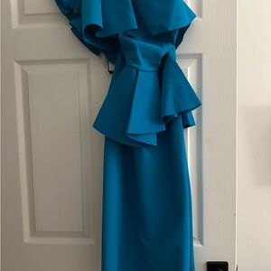 Chiara Boni Blue Ruffled Asymmetrical Cocktail Dress – NWT – NM Exclusive